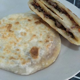 馅饼背后的文化密码 从素颜9215说起